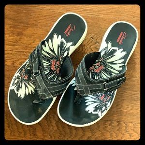 Clarks flip-flops